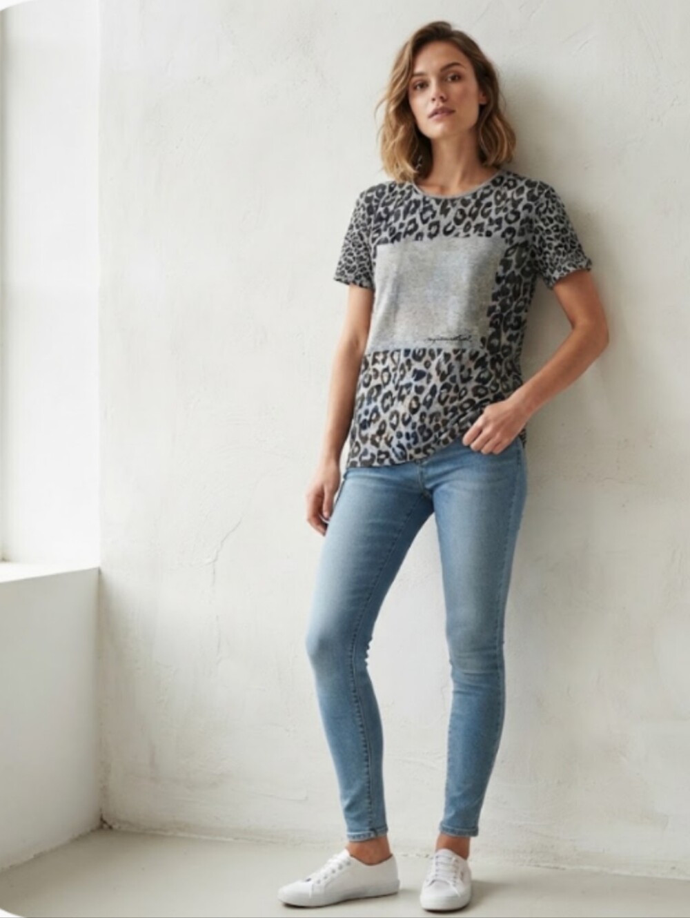 ZARA TRF Gray Leopard Animal Print Graphic Short Sleeve T Shirt Size Small
